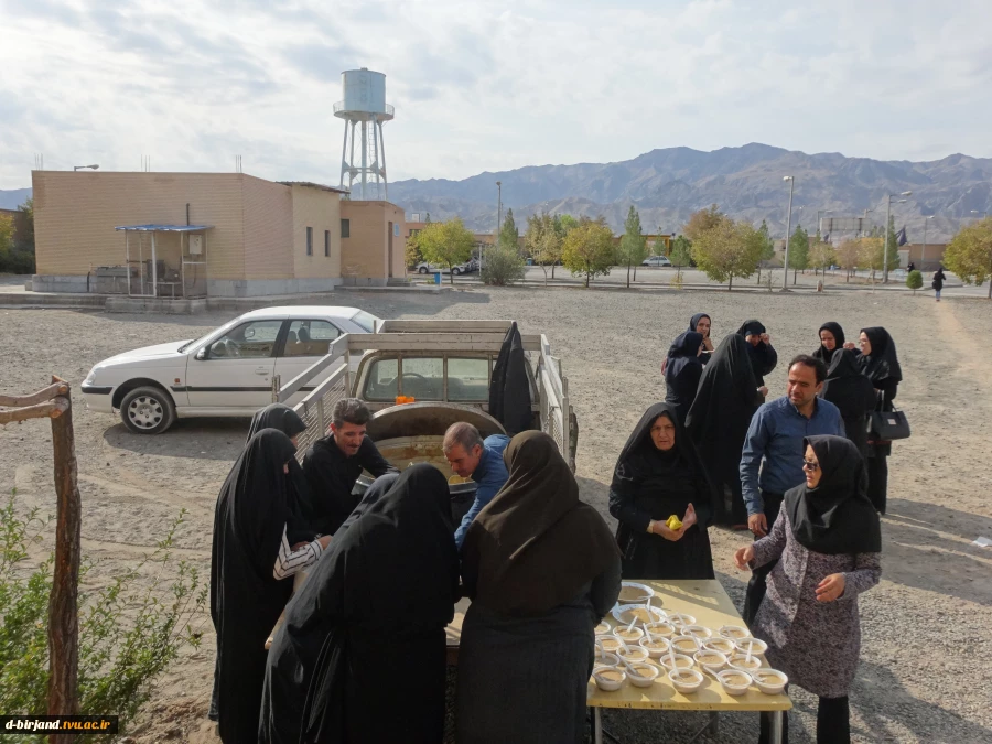 برگزاری زیارت عاشورا با عنوان "جاماندگان اربعین  " 3