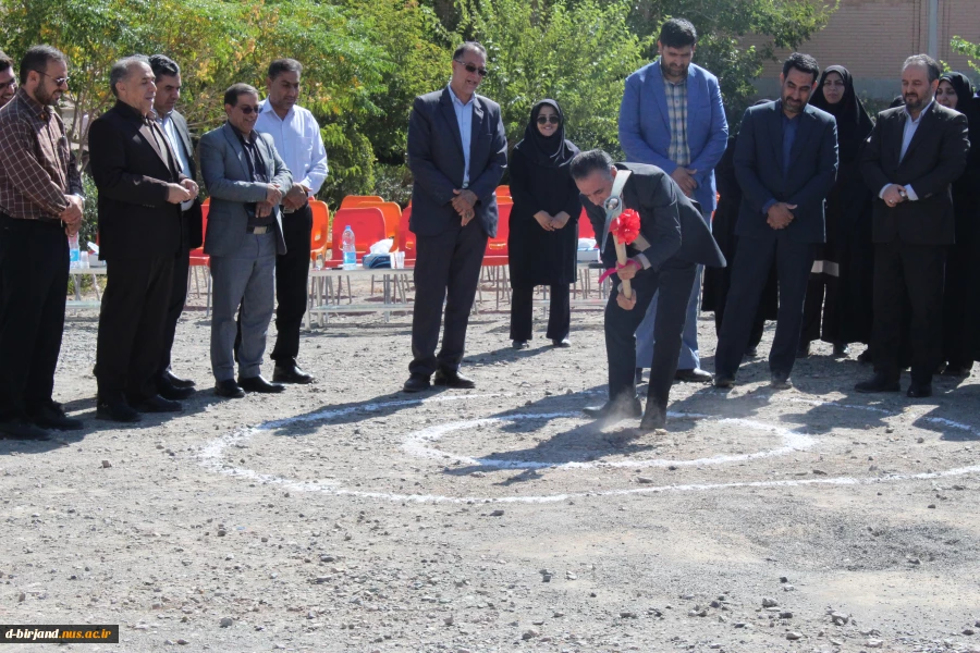 مراسم کلنگ زنی احداث نمازخانه دانشگاه ملی مهارت مرکز دختران بیرجند 4